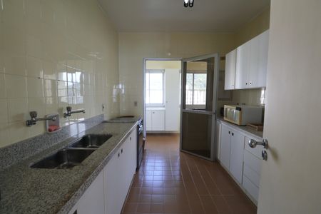 Apartamento para alugar com 150m², 4 quartos e 1 vagaCozinha