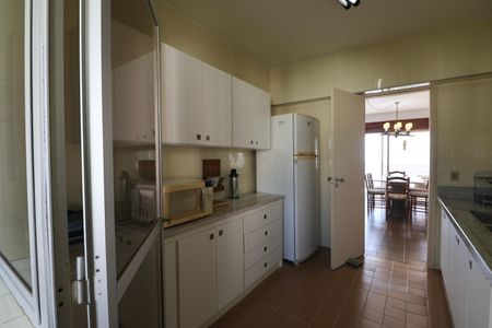 Apartamento para alugar com 150m², 4 quartos e 1 vagaCozinha