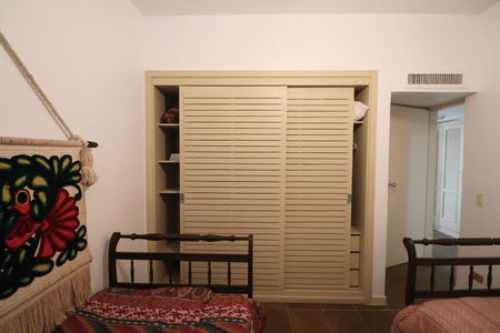 Apartamento para alugar com 150m², 4 quartos e 1 vagaQuarto 2