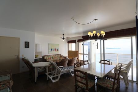 Apartamento para alugar com 150m², 4 quartos e 1 vagaSala