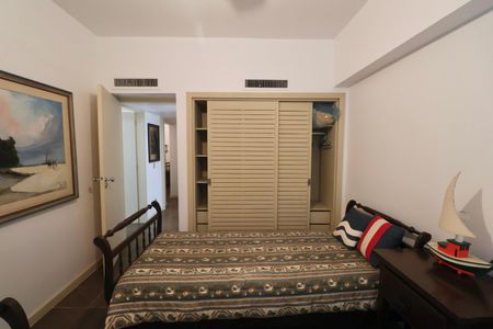 Apartamento para alugar com 150m², 4 quartos e 1 vagaQuarto