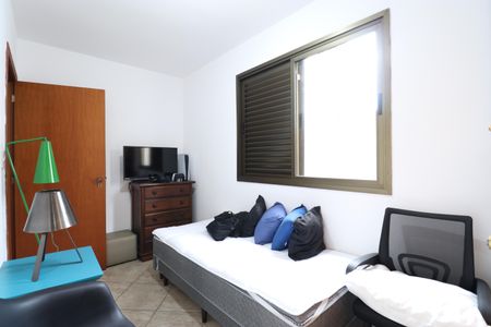 Casa à venda com 300m², 3 quartos e 4 vagasSuíte 2