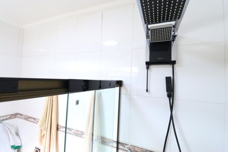 Casa à venda com 300m², 3 quartos e 4 vagasBanheiro da Suíte 1