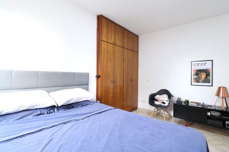 Casa à venda com 300m², 3 quartos e 4 vagasSuíte 3