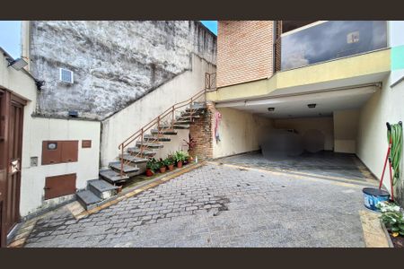 Casa à venda com 300m², 3 quartos e 4 vagasGaragem