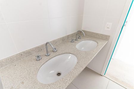 Apartamento à venda com 127m², 4 quartos e 2 vagasBanheiro da Suíte 1