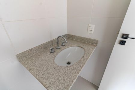 Apartamento à venda com 127m², 4 quartos e 2 vagasBanheiro da Suíte 2
