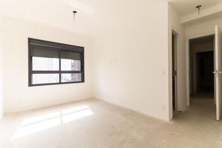 Apartamento à venda com 127m², 4 quartos e 2 vagasSuíte 1