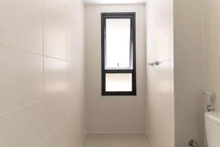 Apartamento à venda com 127m², 4 quartos e 2 vagasBanheiro da Suíte 1