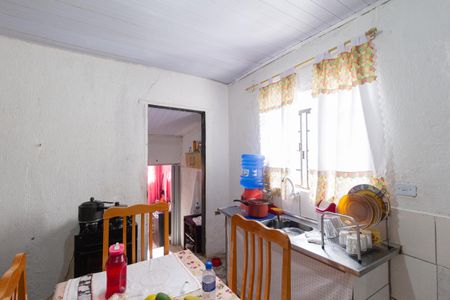 Casa à venda com 120m², 4 quartos e 2 vagasCozinha