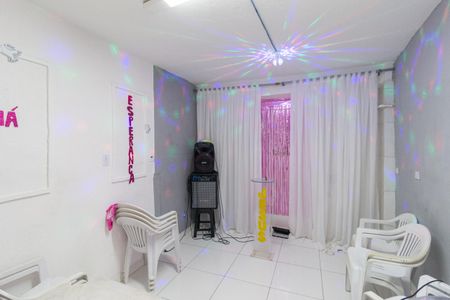 Casa à venda com 120m², 4 quartos e 2 vagasSalão