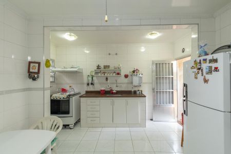 Casa à venda com 251m², 3 quartos e 3 vagasCozinha