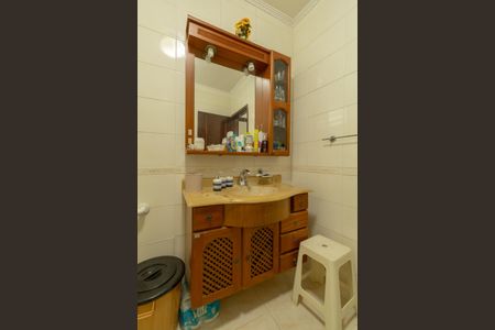 Casa à venda com 251m², 3 quartos e 3 vagasBanheiro