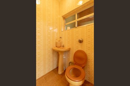 Casa à venda com 251m², 3 quartos e 3 vagasÁrea de Serviço