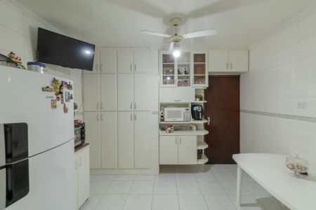 Casa à venda com 251m², 3 quartos e 3 vagasCozinha