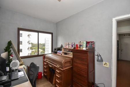 Apartamento à venda com 261m², 4 quartos e 4 vagasQuarto de Serviço