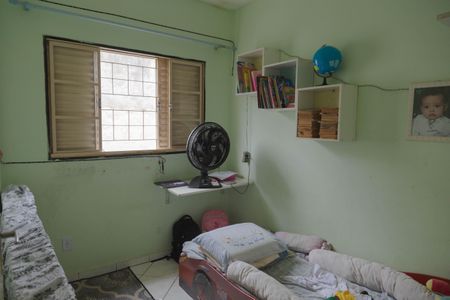 Casa à venda com 220m², 5 quartos e sem vagaQuarto 2 Casa 2