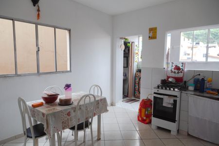 Casa à venda com 220m², 5 quartos e sem vagaCozinha Casa 3