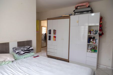 Casa à venda com 220m², 5 quartos e sem vagaQuarto 1 Suíte Casa 2