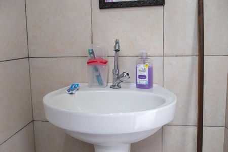 Casa à venda com 220m², 5 quartos e sem vagaBanheiro Casa 3