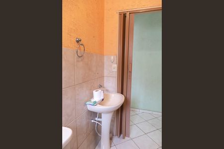 Casa à venda com 220m², 5 quartos e sem vagaBanheiro 1 Casa 2