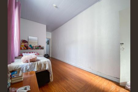 Casa à venda com 300m², 3 quartos e 2 vagas