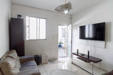 Apartamento à venda com 48m², 2 quartos e 1 vaga Apartamento à venda com 48m², 2 quartos e 1 vagaSala