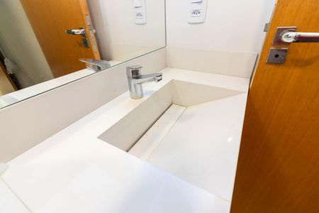 Casa à venda com 127m², 3 quartos e 2 vagasBanheiro da Suíte 1