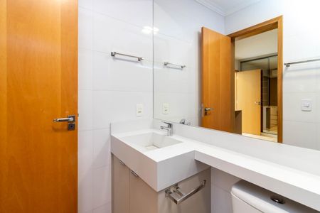 Casa à venda com 127m², 3 quartos e 2 vagasBanheiro da Suíte 3