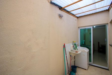 Apartamento para alugar com 48m², 2 quartos e 1 vaga Apartamento para alugar com 48m², 2 quartos e 1 vagaÁrea de serviço