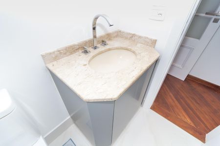 Apartamento para alugar com 200m², 4 quartos e 3 vagasBanheiro 2