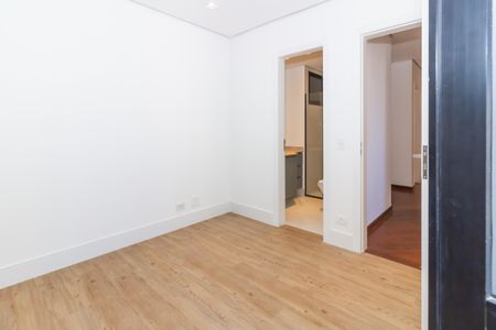 Apartamento para alugar com 200m², 4 quartos e 3 vagasSuíte