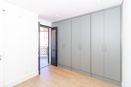 Apartamento para alugar com 200m², 4 quartos e 3 vagasSuíte