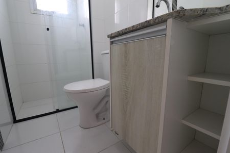 Apartamento à venda com 58m², 2 quartos e 1 vagaBanheiro 2