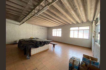 Casa à venda com 100m², 2 quartos e 1 vagaTerraço