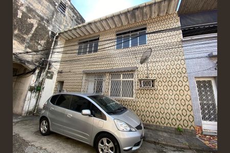 Casa à venda com 100m², 2 quartos e 1 vagaFachada