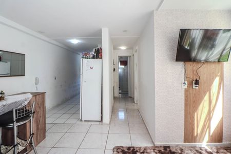 Apartamento à venda com 44m², 2 quartos e 1 vaga Apartamento à venda com 44m², 2 quartos e 1 vagaCozinha e Área de Serviço
