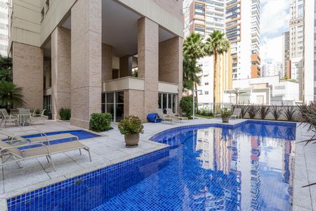 Apartamento à venda com 163m², 2 quartos e 3 vagasÁrea comum - Piscina