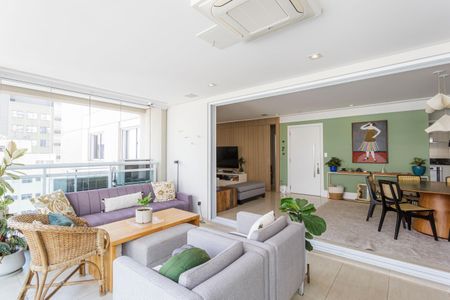 Apartamento à venda com 163m², 2 quartos e 3 vagasSala