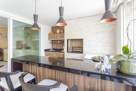 Apartamento à venda com 163m², 2 quartos e 3 vagasChurrasqueira