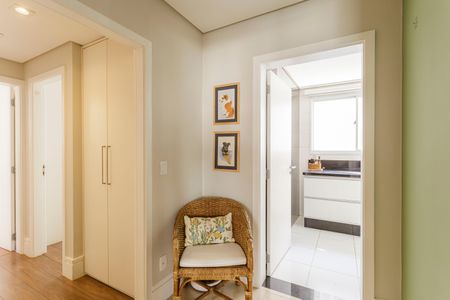 Apartamento à venda com 163m², 2 quartos e 3 vagasCorredor