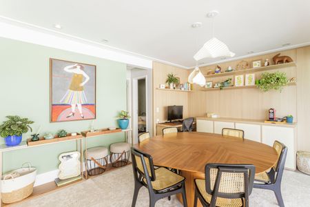 Apartamento à venda com 163m², 2 quartos e 3 vagasSala