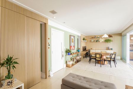 Apartamento à venda com 163m², 2 quartos e 3 vagasSala