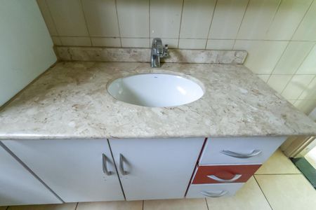 Casa à venda com 50m², 1 quarto e 1 vaga Casa à venda com 50m², 1 quarto e 1 vagaBanheiro