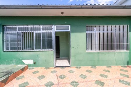 Casa à venda com 50m², 1 quarto e 1 vaga Casa à venda com 50m², 1 quarto e 1 vagaQuintal