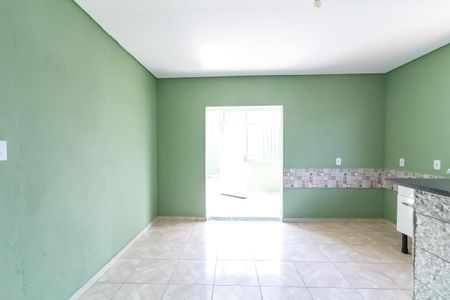 Casa à venda com 50m², 1 quarto e 1 vaga Casa à venda com 50m², 1 quarto e 1 vagaSala