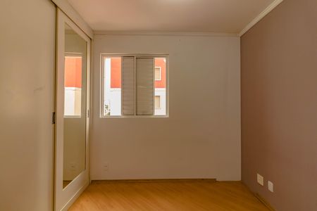 Apartamento para alugar com 65m², 2 quartos e 1 vagaQuarto 2 