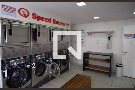 Studio para alugar com 34m², 1 quarto e 1 vaga Studio para alugar com 34m², 1 quarto e 1 vagaLavanderia