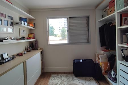 Apartamento à venda com 135m², 3 quartos e 2 vagasQuarto 2