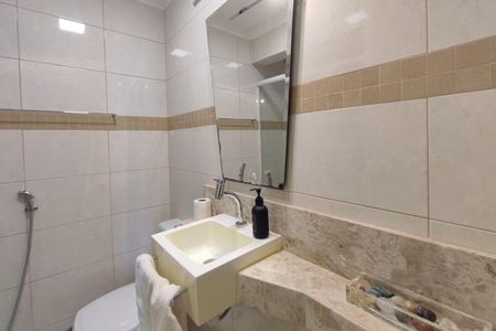 Apartamento à venda com 135m², 3 quartos e 2 vagasBanheiro Social